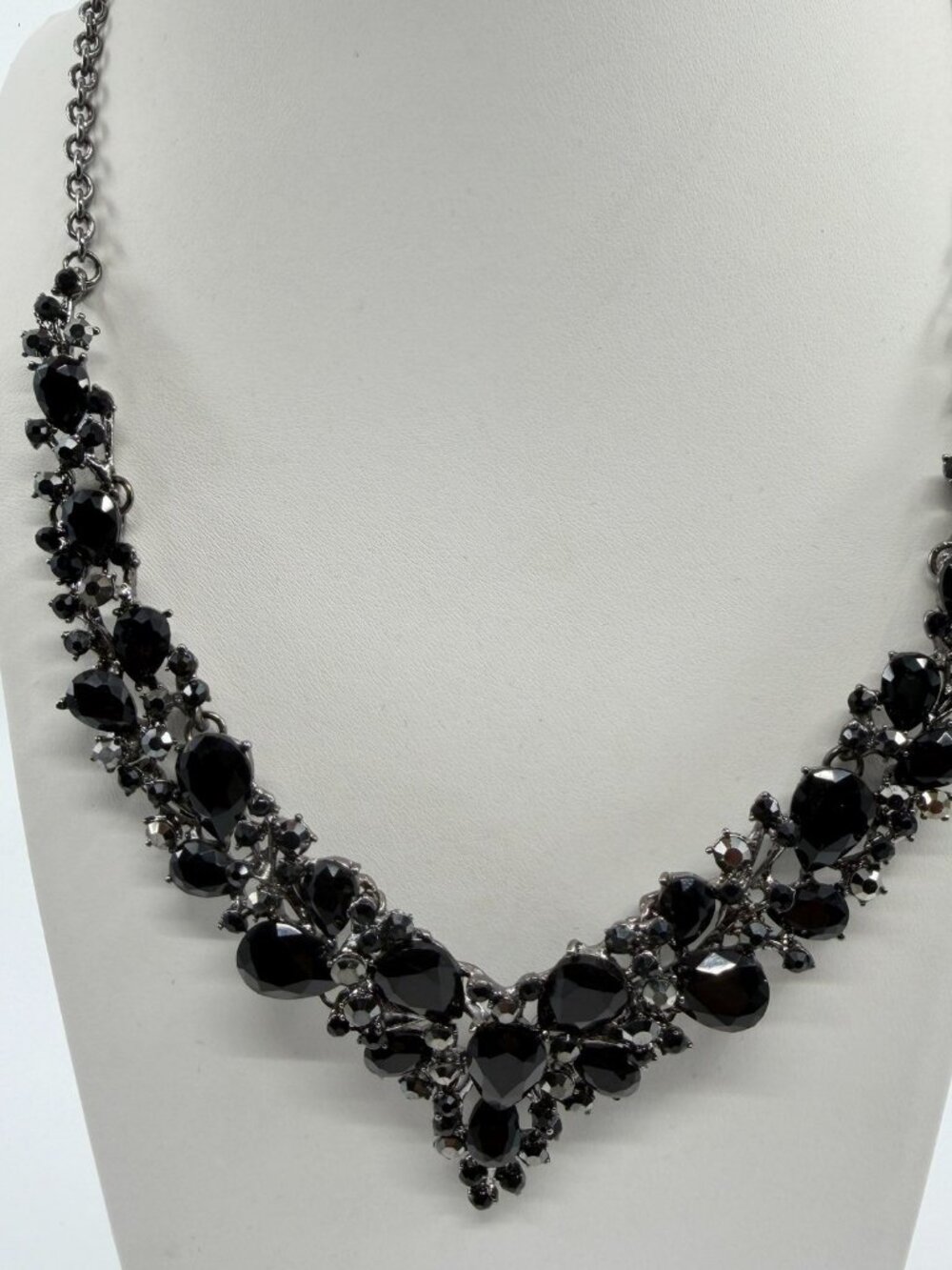 Dark Glam Gothic Choker Necklace with Black Teardrop Crystal